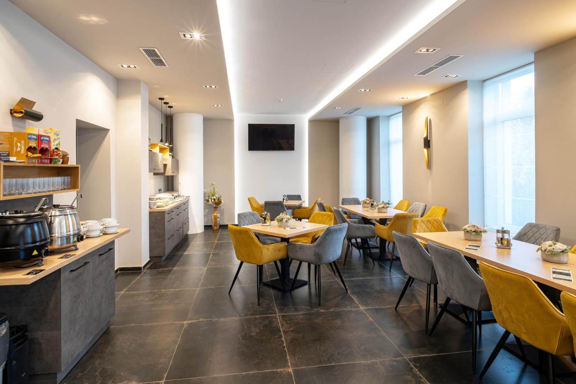 Inter Hotel Debrecen Ngoại thất bức ảnh